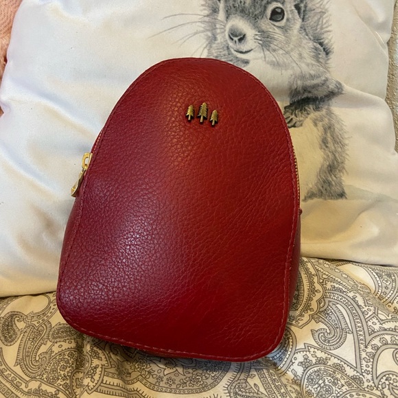 Portland Leather Handbags - Portland Leather Goods Flamenco Sydney Sling Bag